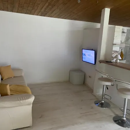 Medlin Apartman 2 Daire Siofok